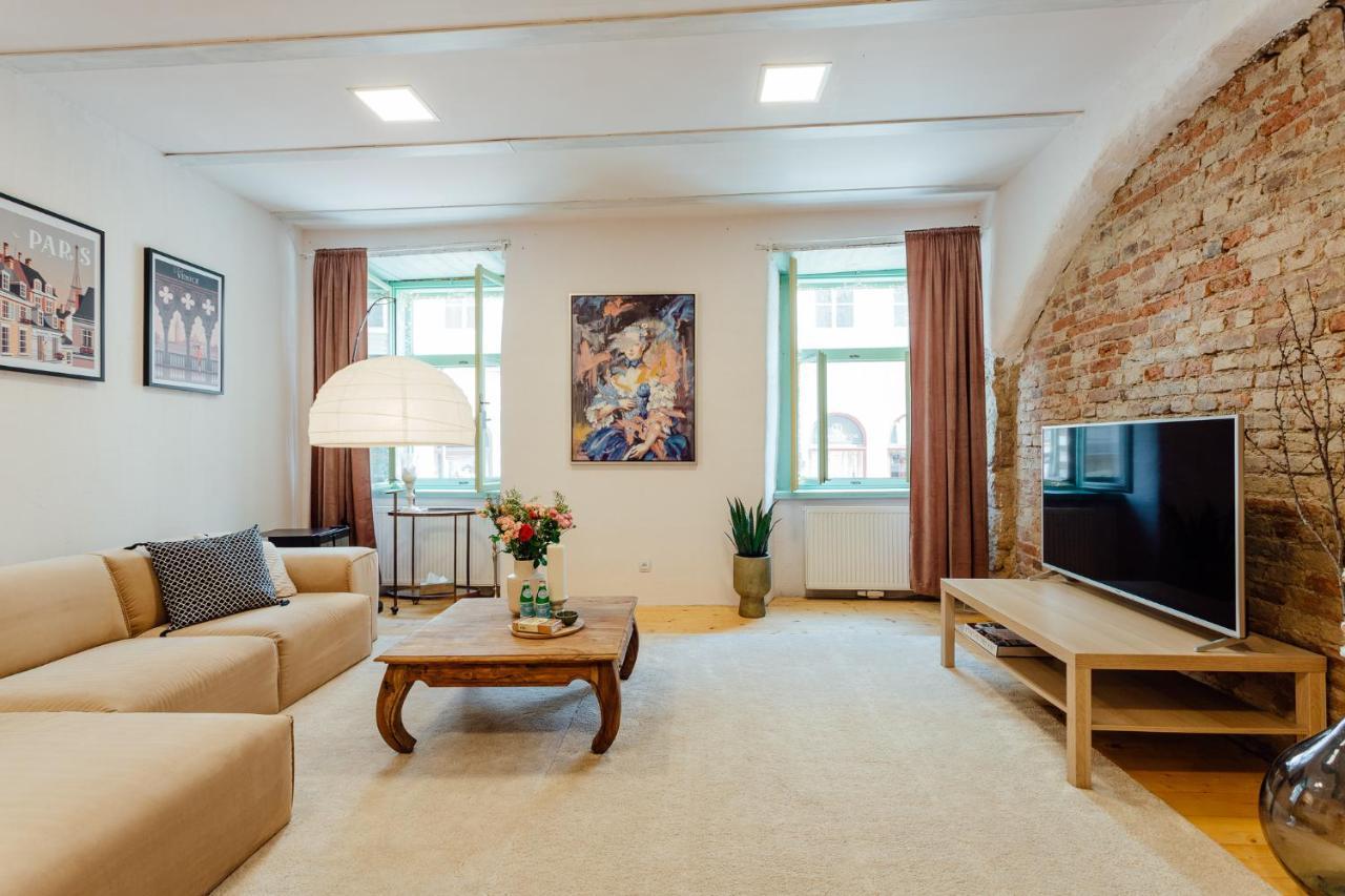 Priestranny Apartman Moja Marina V Srdci Stiavnice Banska Stiavnica Bagian luar foto